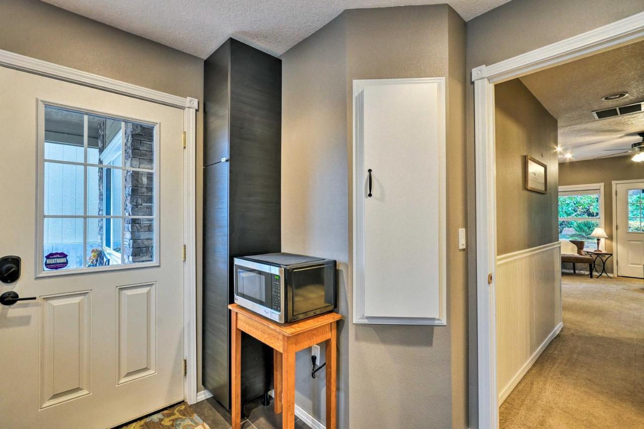 فيلا Cute And Cozy Pdx Area Townhouse 31 Mi To Mt Hood! Boring المظهر الخارجي الصورة